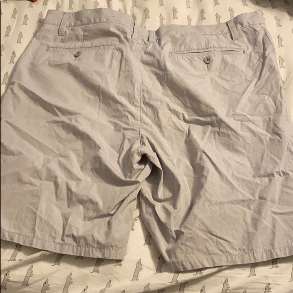 Kenneth Cole Reaction Shorts - Picture 2 of 4